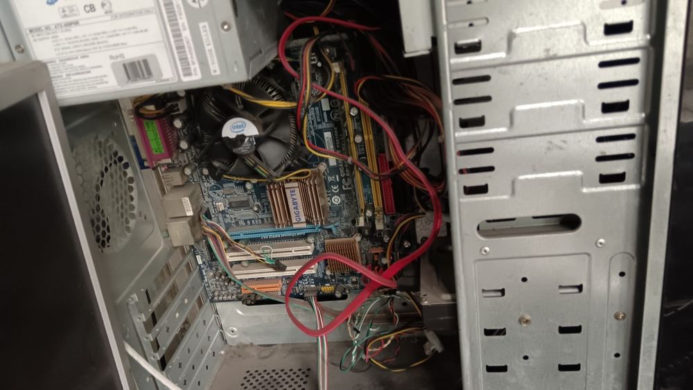 Компьютер на запчасти