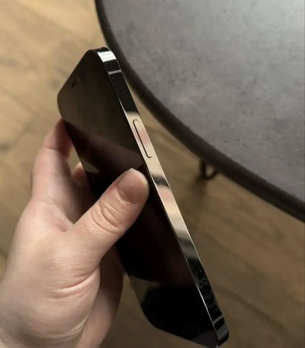 Iphone 12 pro 256 81%