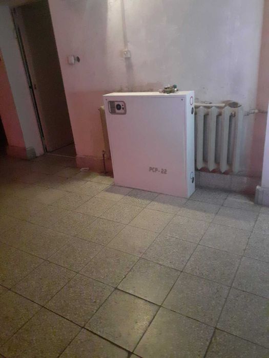 Фирма БГЛ България ЕООД продава машини.