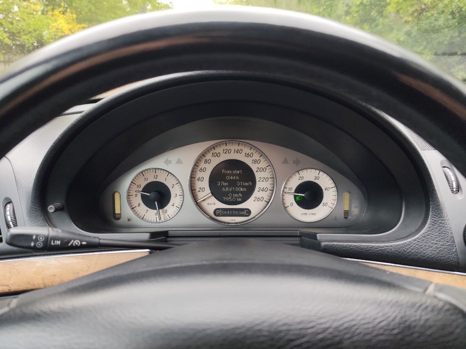 Mercedes E200 W211 Avantgarde 2.2