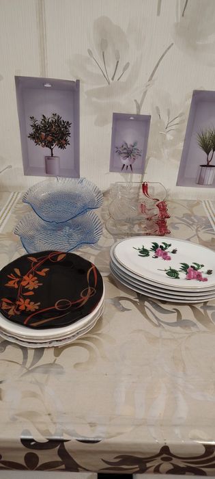 Посуда и столовые приборы