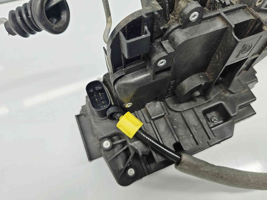 Broasca usa dreapta spate Mercedes Clasa C (W205) [Fabr 2014-prezent]