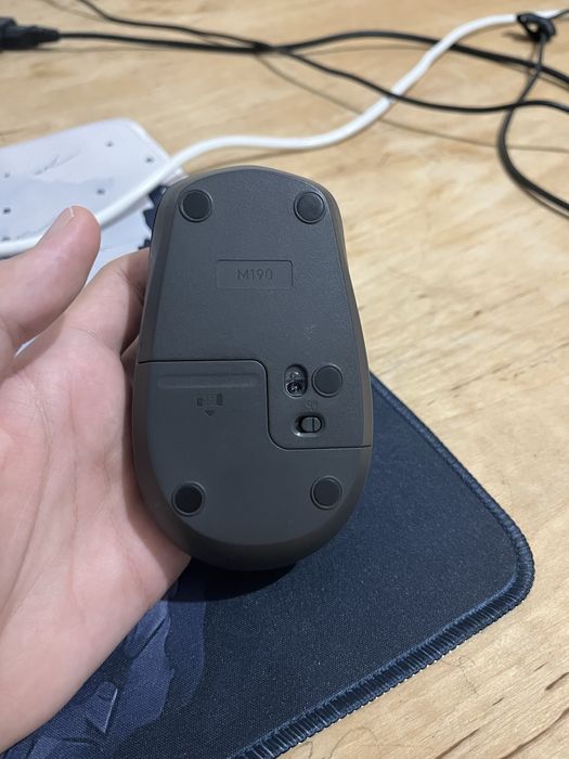 Мышка logitech m190