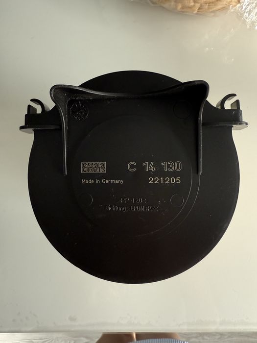 Фильтр воздушный MANN  C14 130
