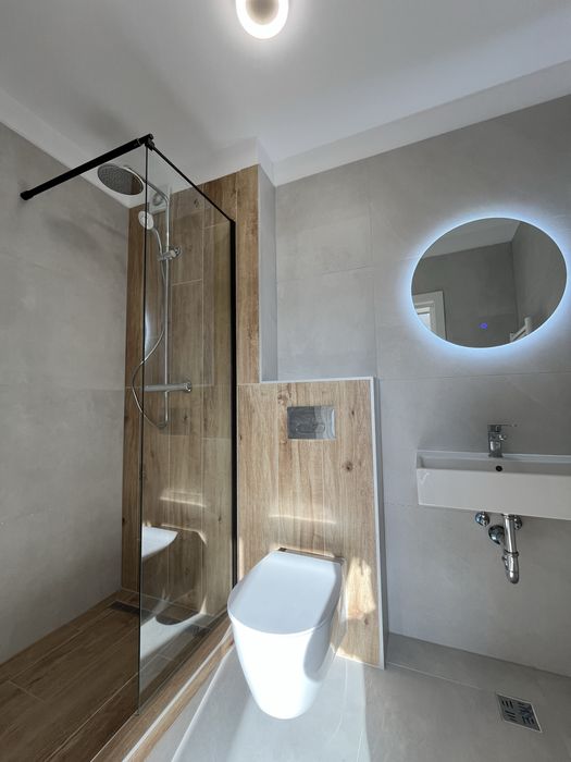 PROPRIETAR – Vand/Schimb apartament 3 camere decomandat, 80 mp utili + 2 terase | Coresi – Tractorul (Mosaic Residence)