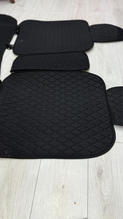 Продам автомобильные чехлы