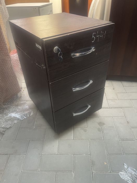 Тумбочки офисные