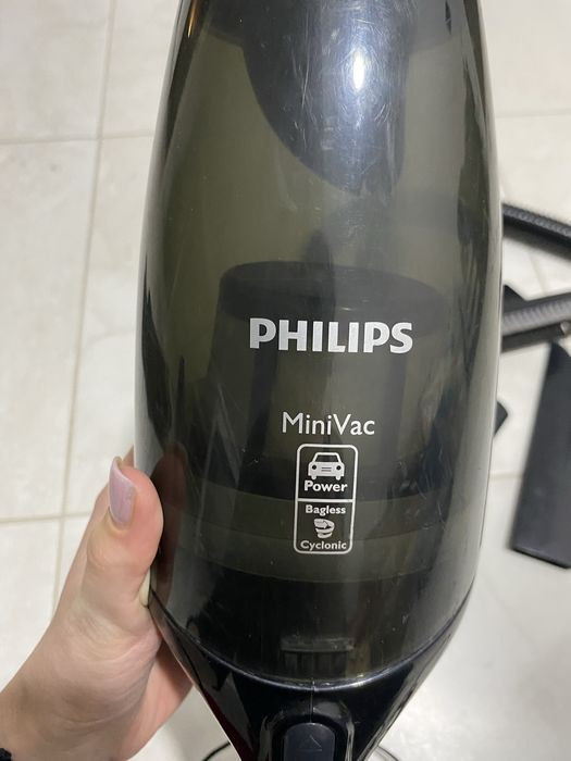 Aspirator auto Philips 12V