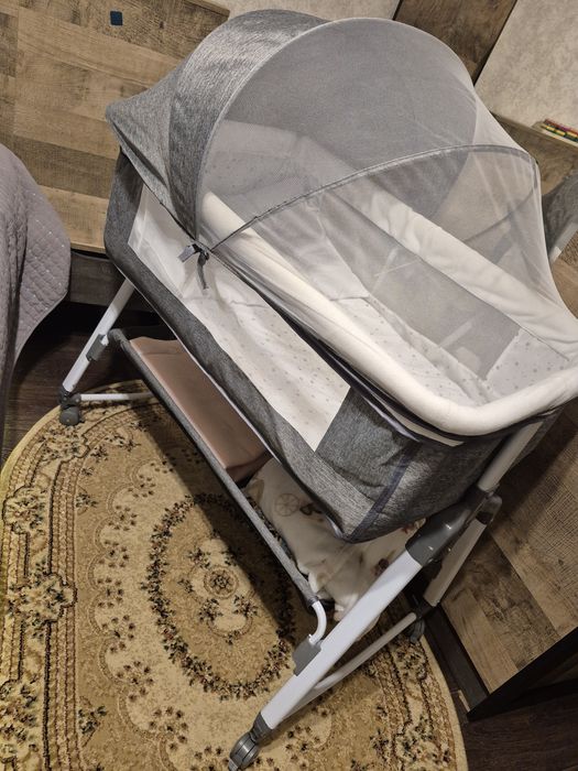 Продам детскую кроватку