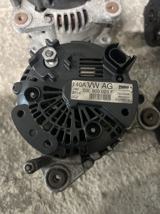 Алтернатор/Динамо Valeo 140A VW AG