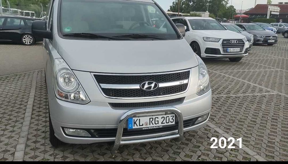HYUNDAI H-1