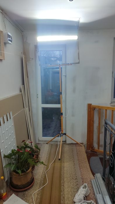 Продавам лед бар (инспекционна лампа))