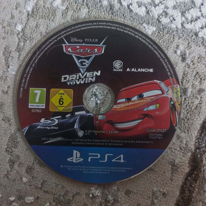 Продам/обменяю диск "Тачки3" на PS4