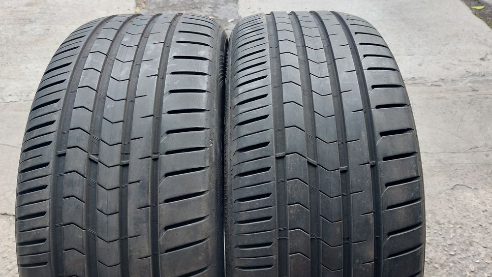 Летни гуми 225/50/17 Vredestein 2 броя