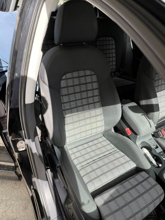 Vând Audi Q3 2016 2.0 de 190CP Qoatro