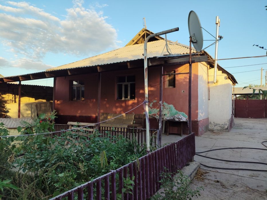 хлобзаводта жер ұй  сатылады
