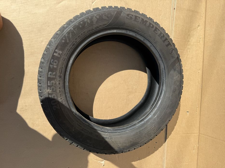 Зимна гума Semperit 205/55/16 dot2623 8mm