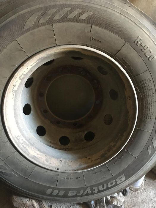 Шины с дисками маз