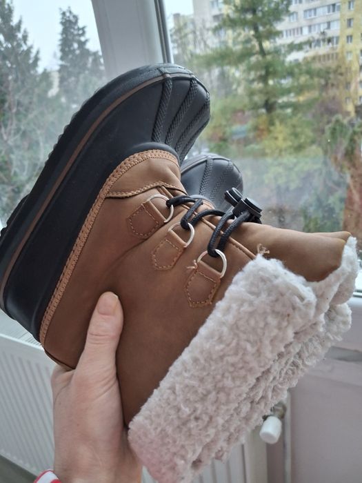 Cizme waterproof Trespass merg 32