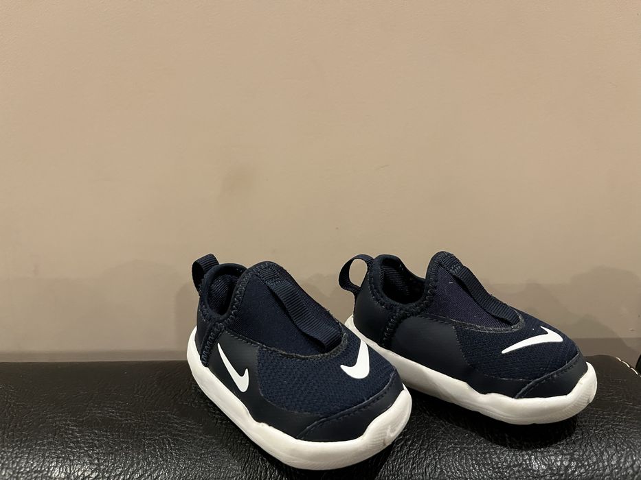 Бебешки маратонки Nike