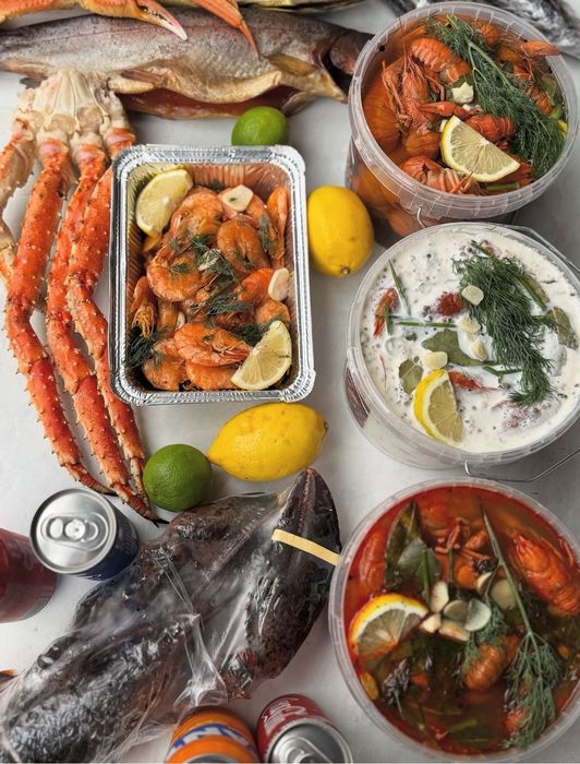 Раки живые и Варёные