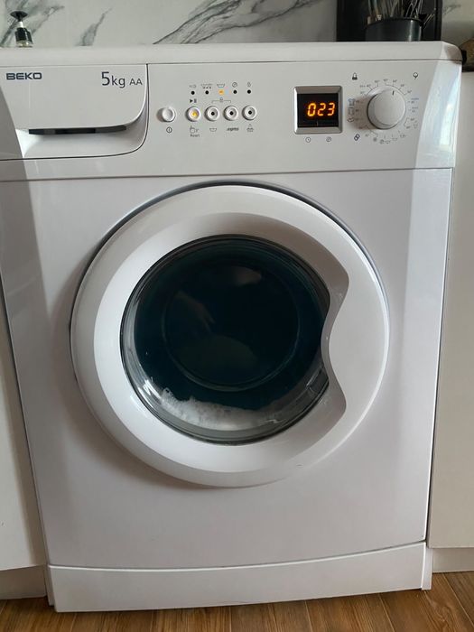Продам стиральную машину