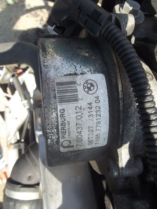 Pompa Vacuum BMW E90 E92 E93 E91 E87 X3 E60 E61 pompa tandem BMW 2.0