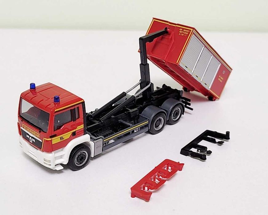 machete masinute pompieri scara  1:87, Herpa, Wiking, diorama H0 CFR