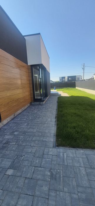 Casa parterBalotesti -3dormitoare,2bai , 140mp utili,400mp teren