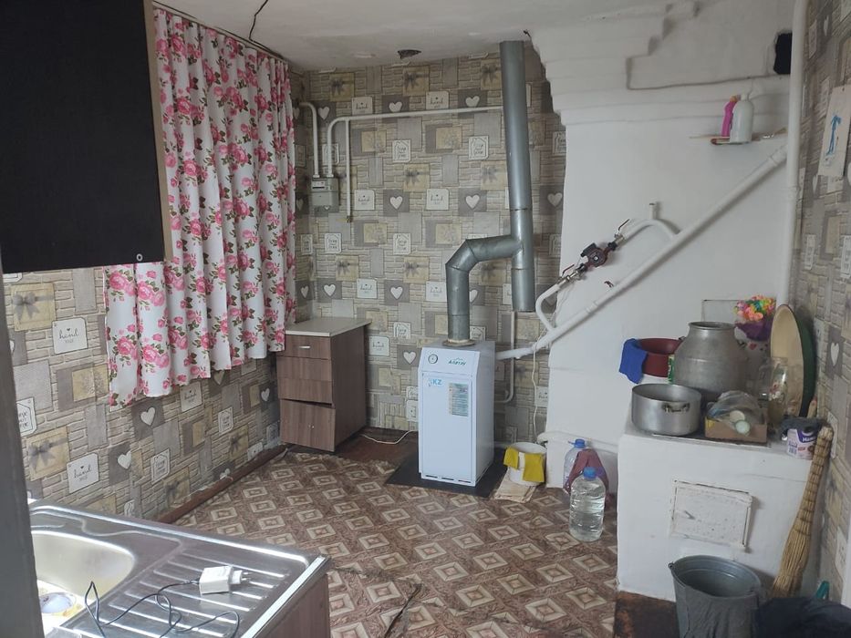 Продам двухквартирный дом.