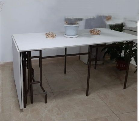 Продается стол-книжка