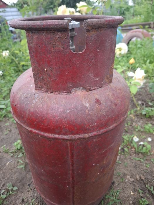 Продам газ балон