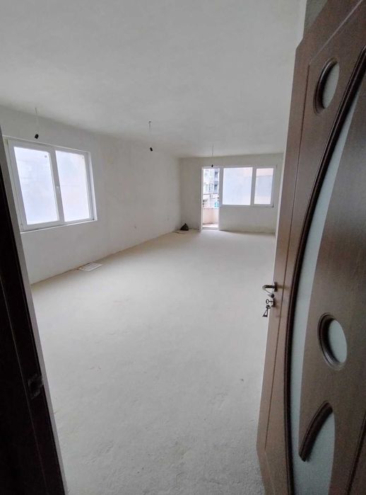 Продава се Двустаен апартамент в Варна, Колхозен пазар - 80 кв.м за 1874 €/кв.м - Снимка #6