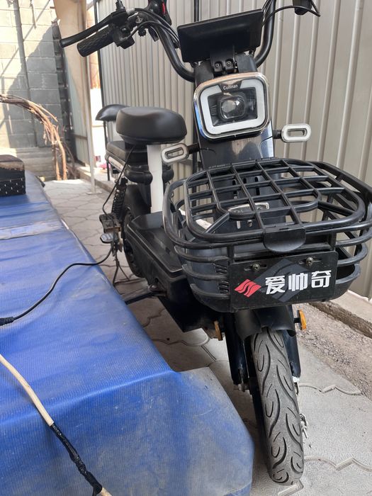 Скутер электрический