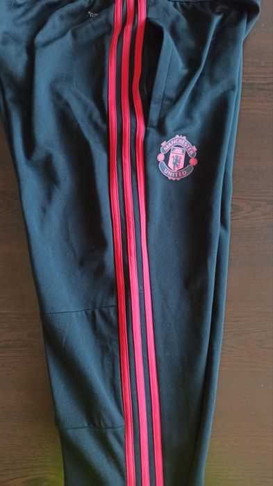 Долнище Manchester United
