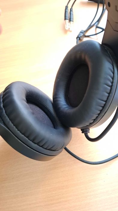 Casti Redragon Hylas