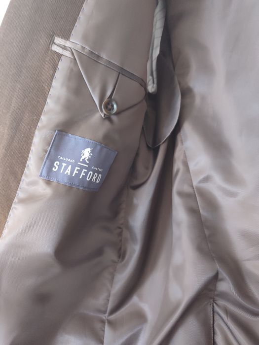 Срочно продается мужской пиджак брэнд stafford