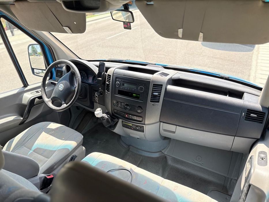 Volkswagen crafter 5+1