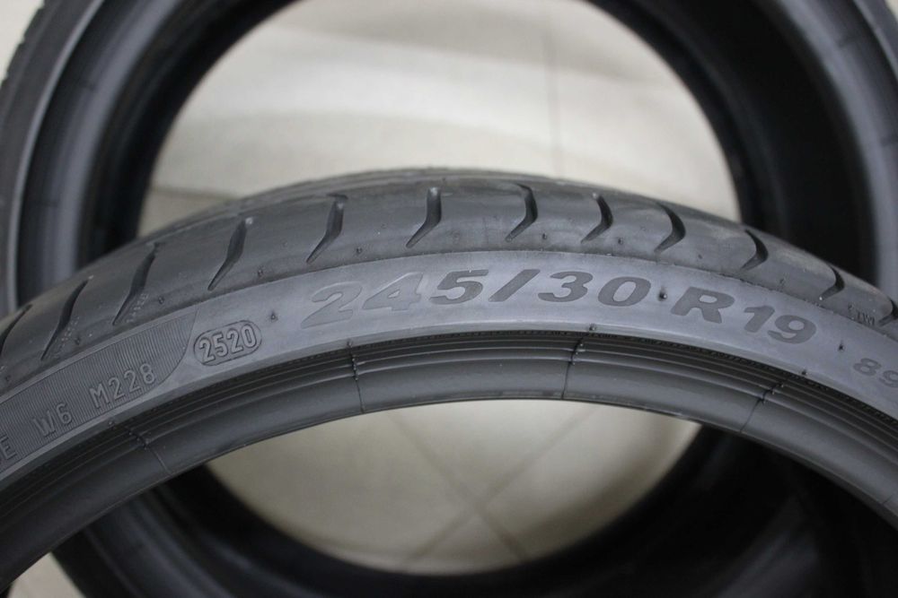 245/30-19 Pirelli Run Flat