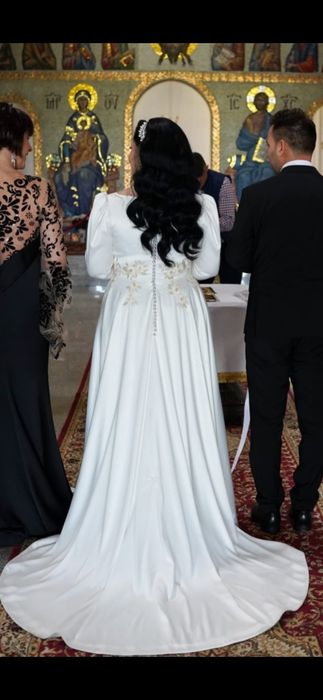 Vând Rochie de mireasă!