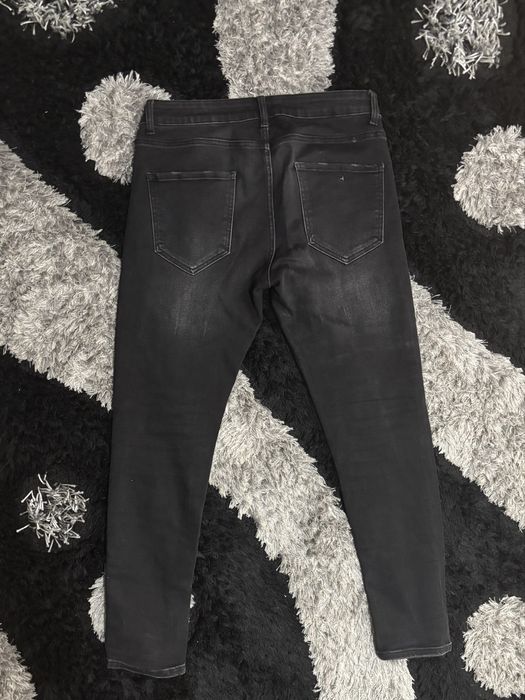 Blugi Denim, fermoare la picior