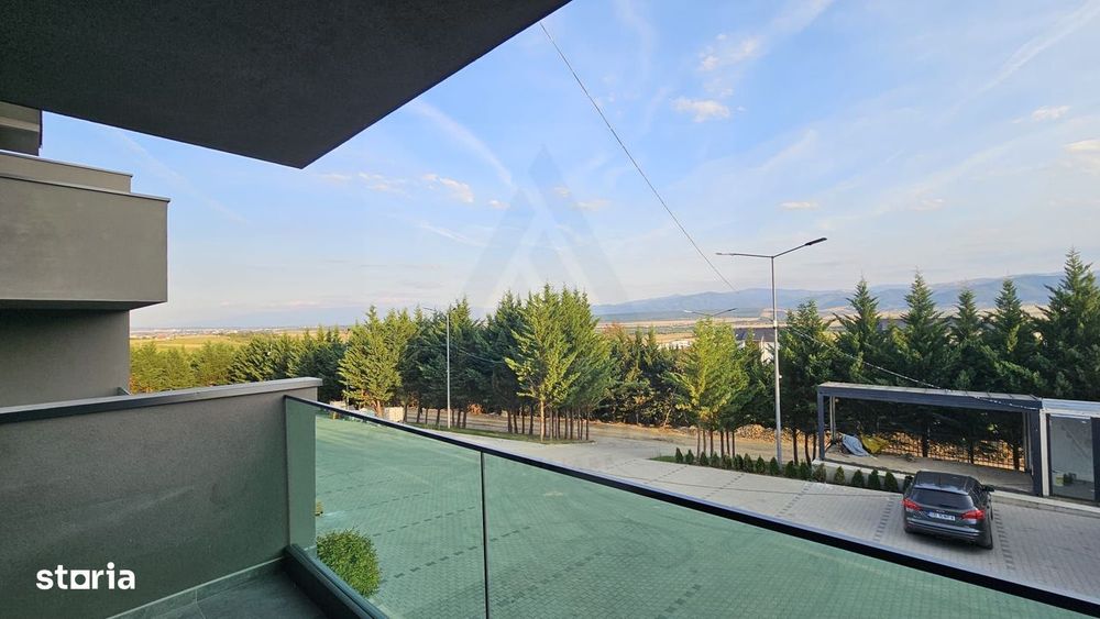 Apartament modern 3 camere 2 bai  terasa acoperita etaj 1 in Cristian
