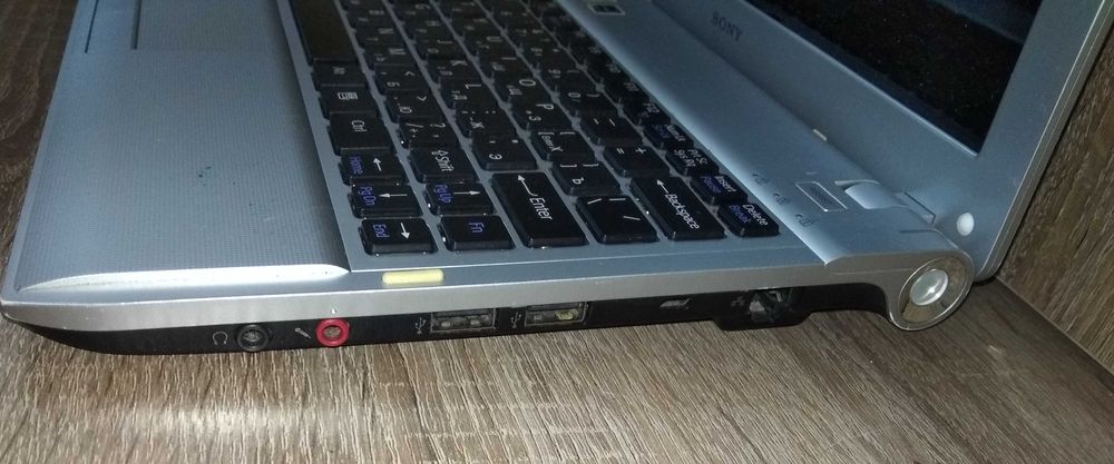 Продам нетбук Sony