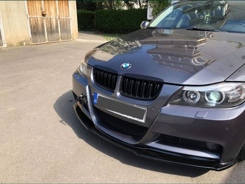 Prelungire Lip Bara Față BMW Seria 3 E90 E91 – M Tech  Negru Lucios