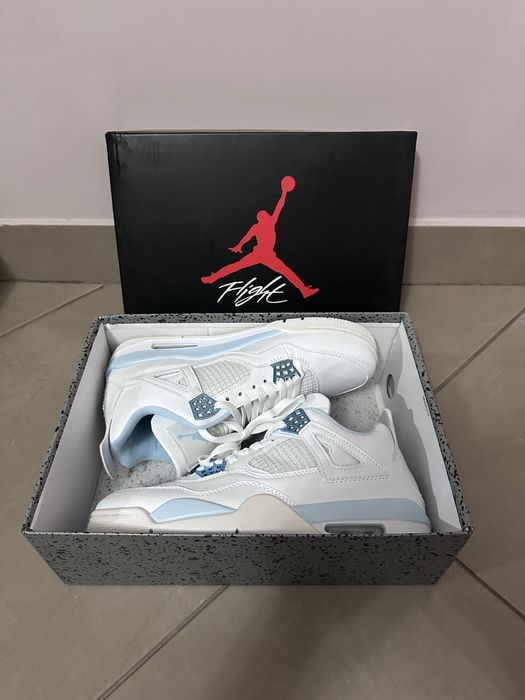 Jordan 4 Baby Blue EDITIE LIMITATA