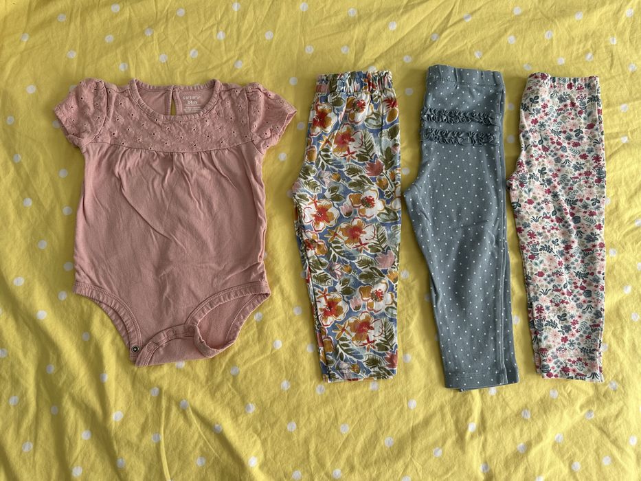 2 seturi x 2 piese body si pantaloni Carter’s + bluze deosebite, 92 cm