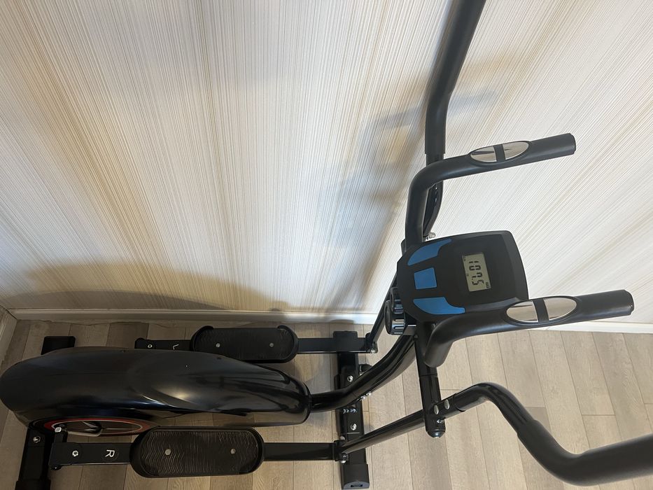 Продам эллиптический тренажер(эллипс)