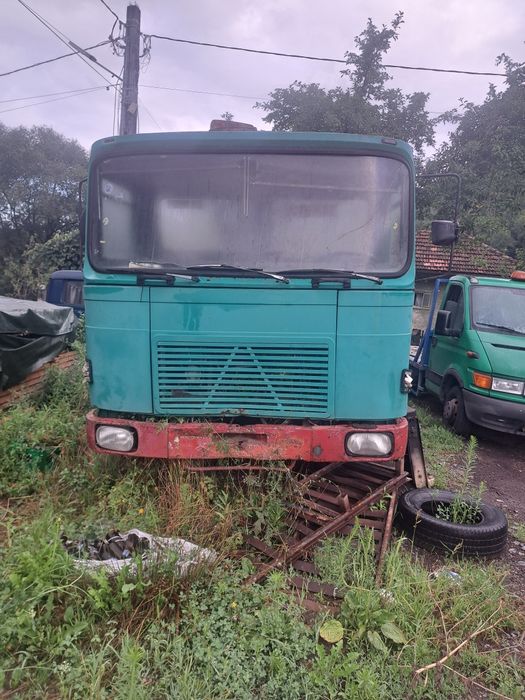 Vand sau dezmembrez raba cu macara