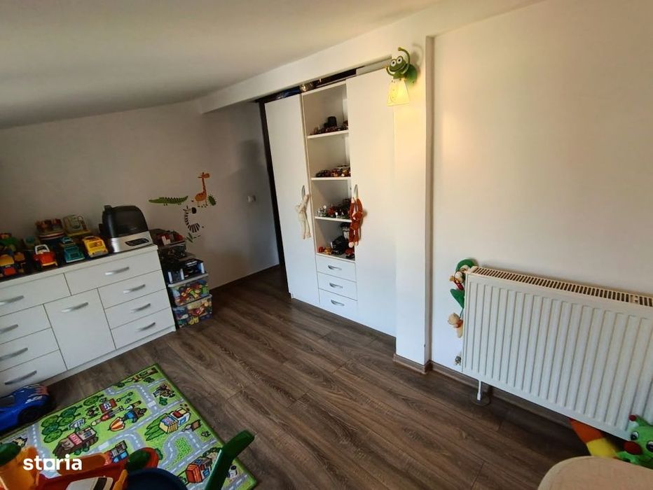Apartament 4 camere, 95 mp, zona Central