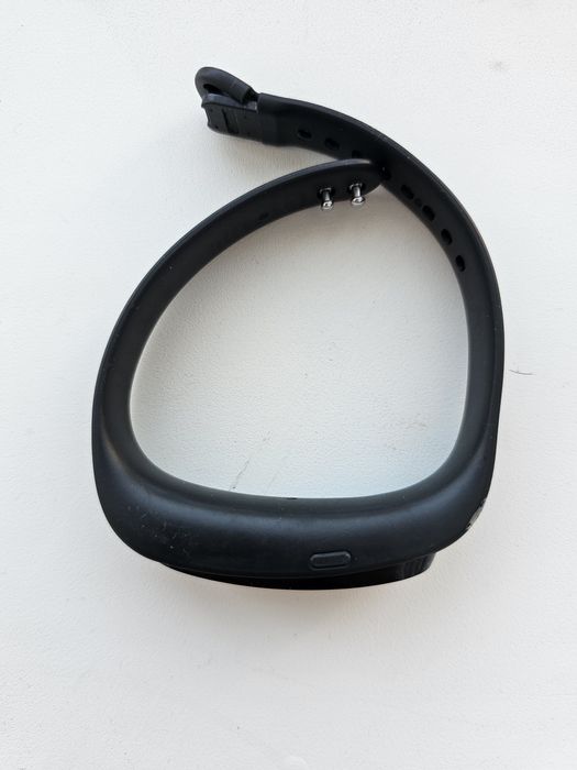 Продаётся Huawei band B1